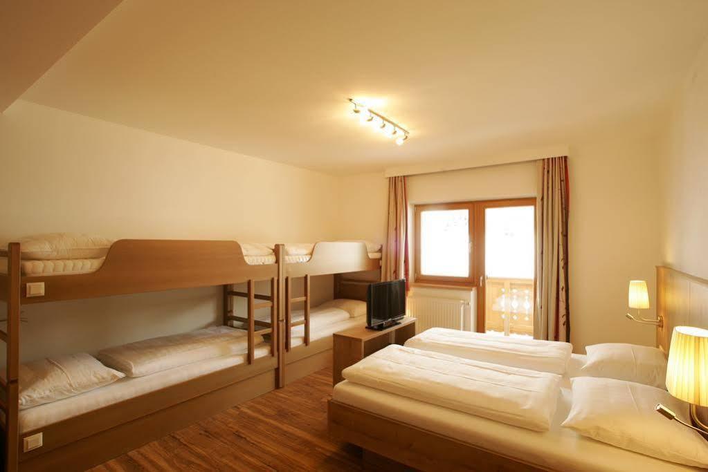 Familien & Wohlfuhlhotel Johanneshof Saalbach-Hinterglemm Exterior photo